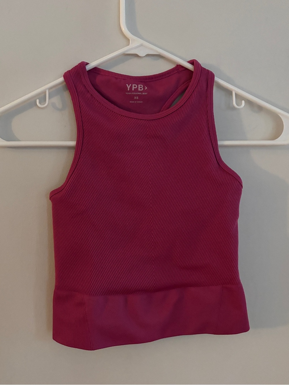 Abercrombie & Fitch YBP Seamlesscore Cropped Magenta Tank Size XS